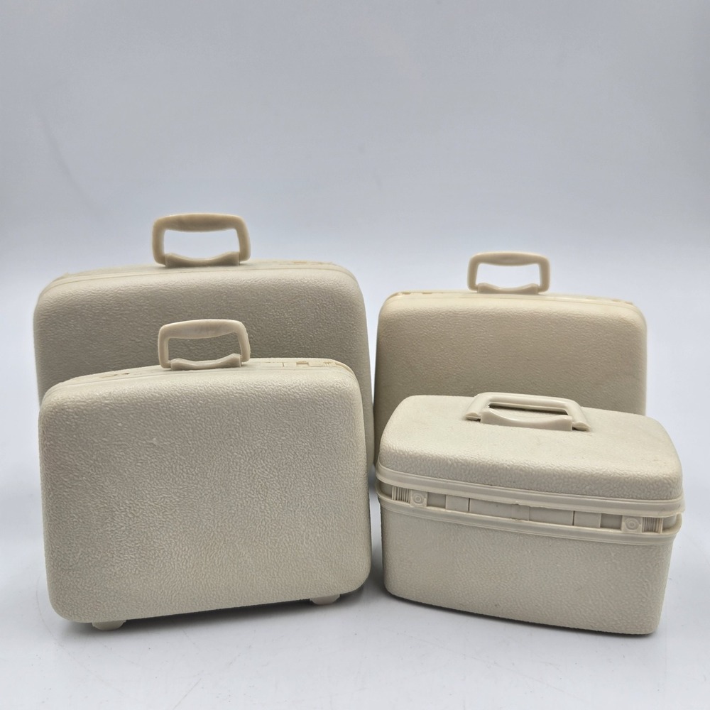 Vintage 60s Barbie Tammy Fashion Dolls Samsonite Luggage SET OF 4 Off White